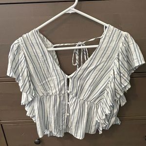 Cute striped top!!